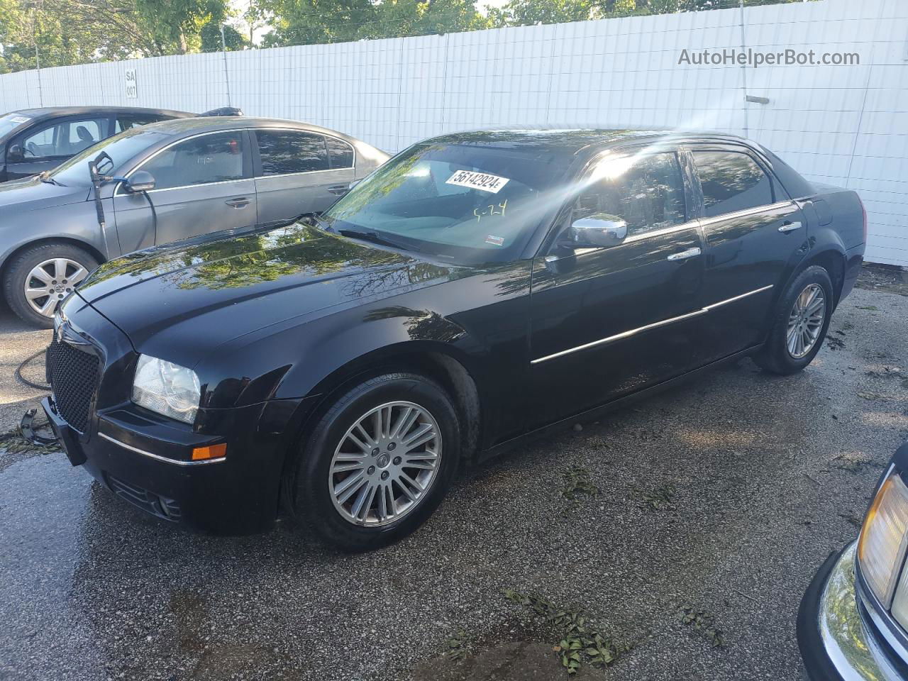 2010 Chrysler 300 Touring Black vin: 2C3CA5CV7AH220915