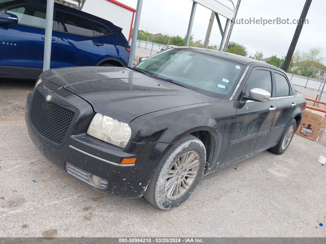 2010 Chrysler 300 Touring/signature Series/executive Series Black vin: 2C3CA5CV8AH230322