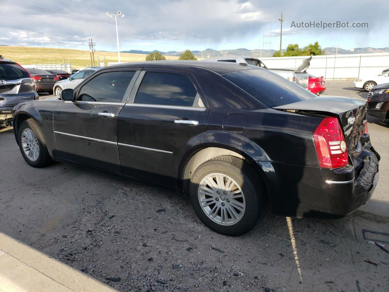 2010 Chrysler 300 Touring Black vin: 2C3CA5CV8AH300787