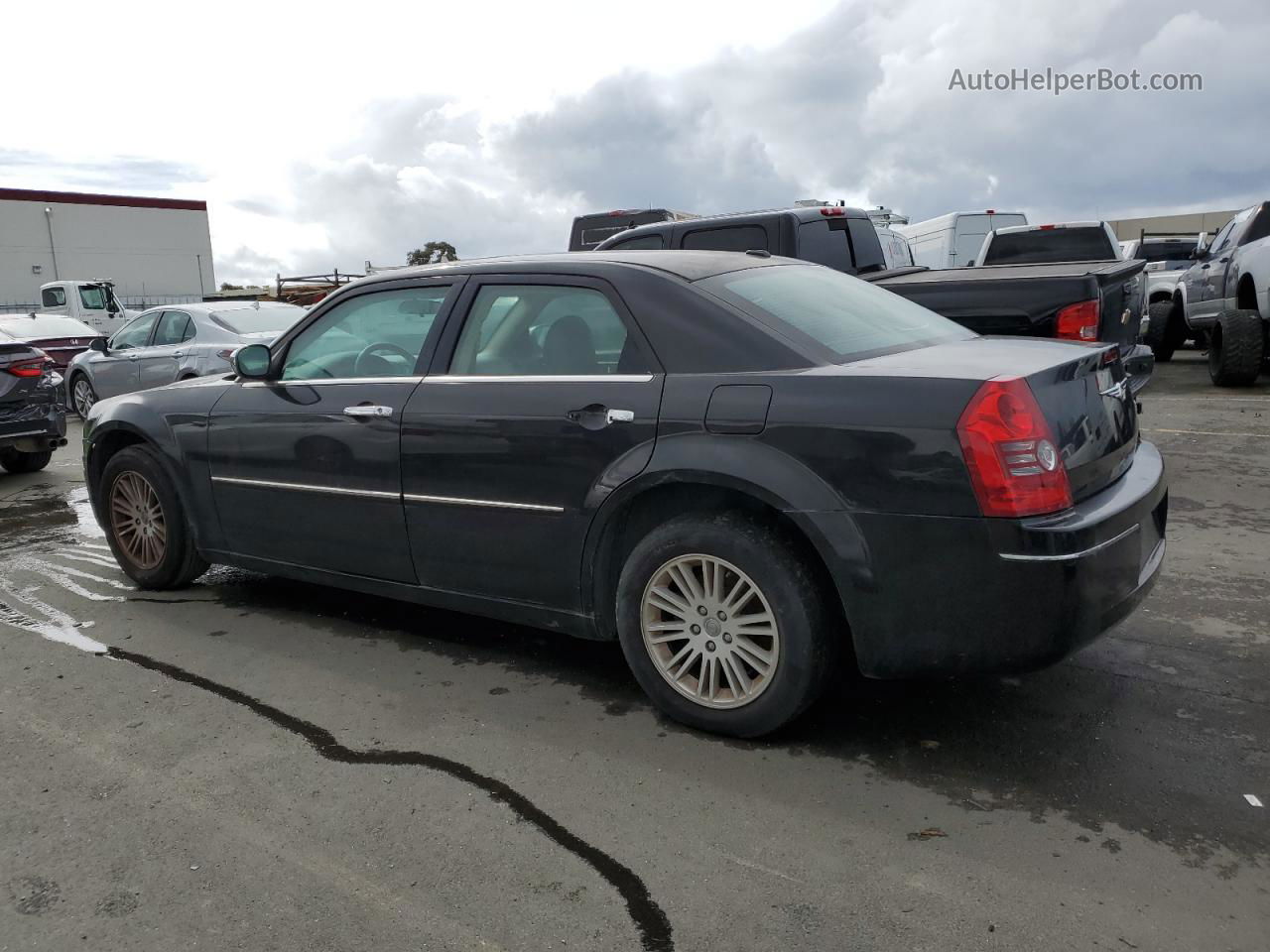 2010 Chrysler 300 Touring Черный vin: 2C3CA5CVXAH327280