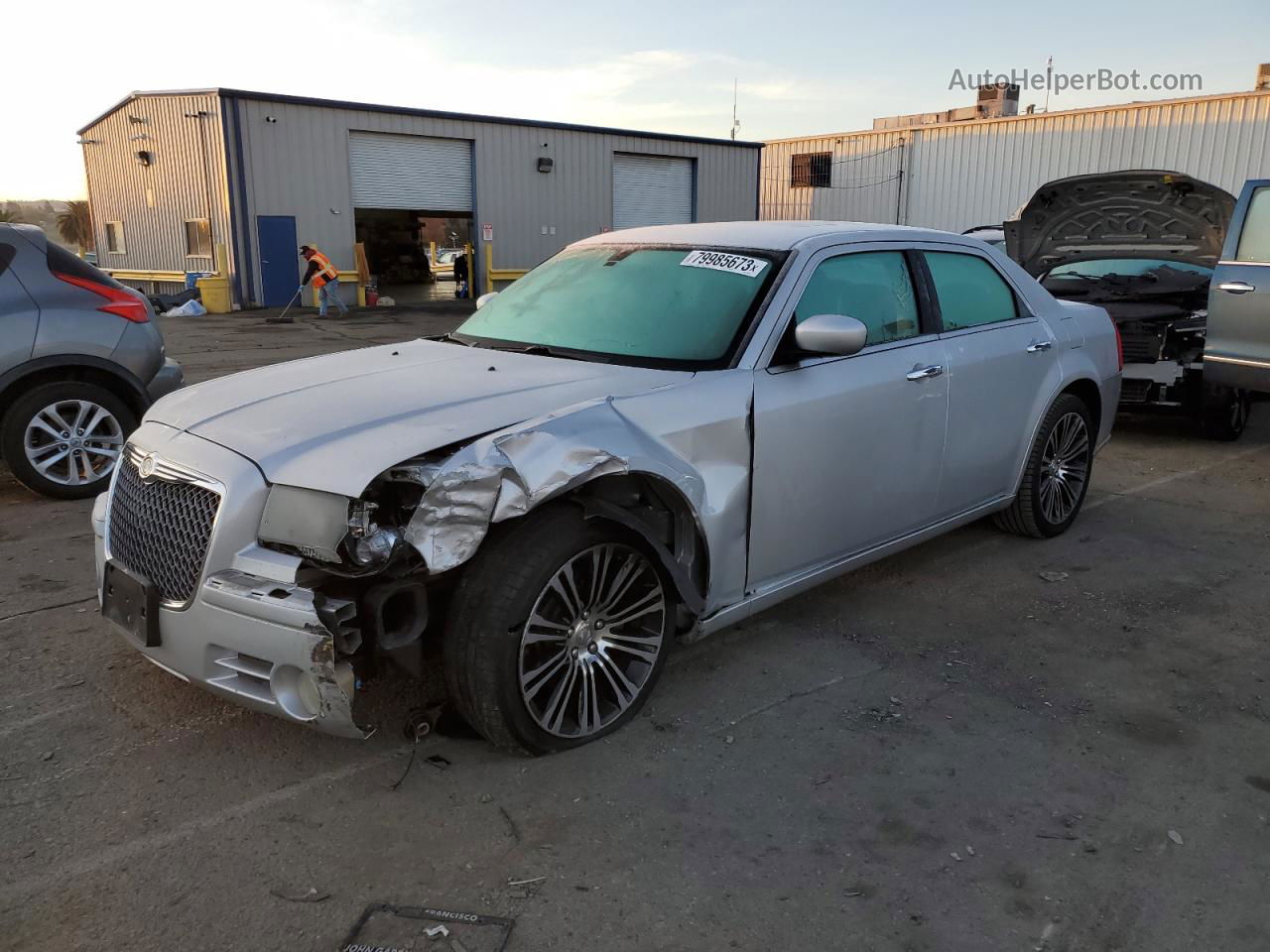 2010 Chrysler 300 S Silver vin: 2C3CA9CT2AH329370