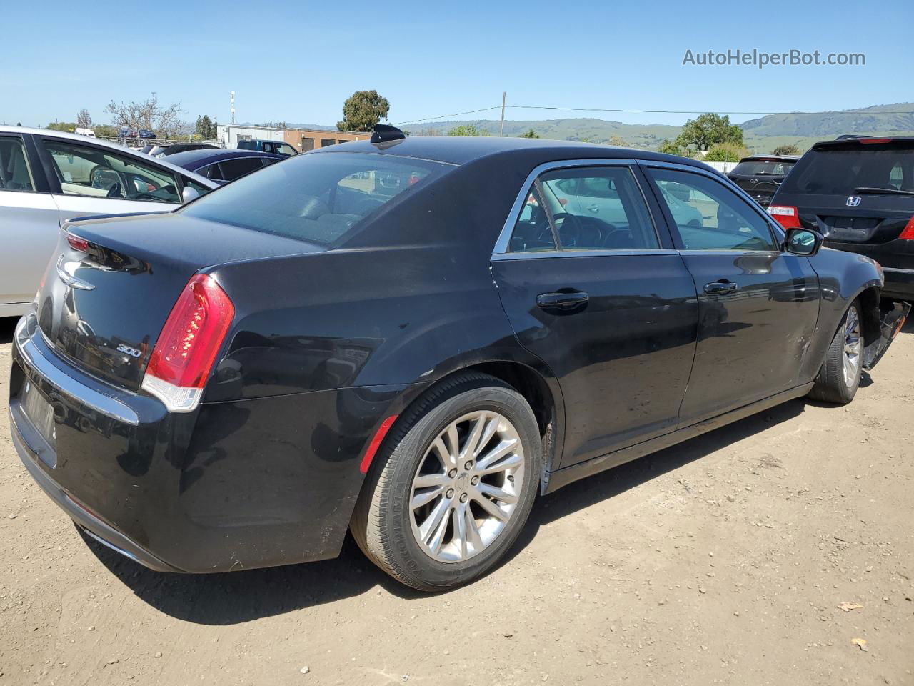 2016 Chrysler 300 Limited Черный vin: 2C3CCAAG0GH298629