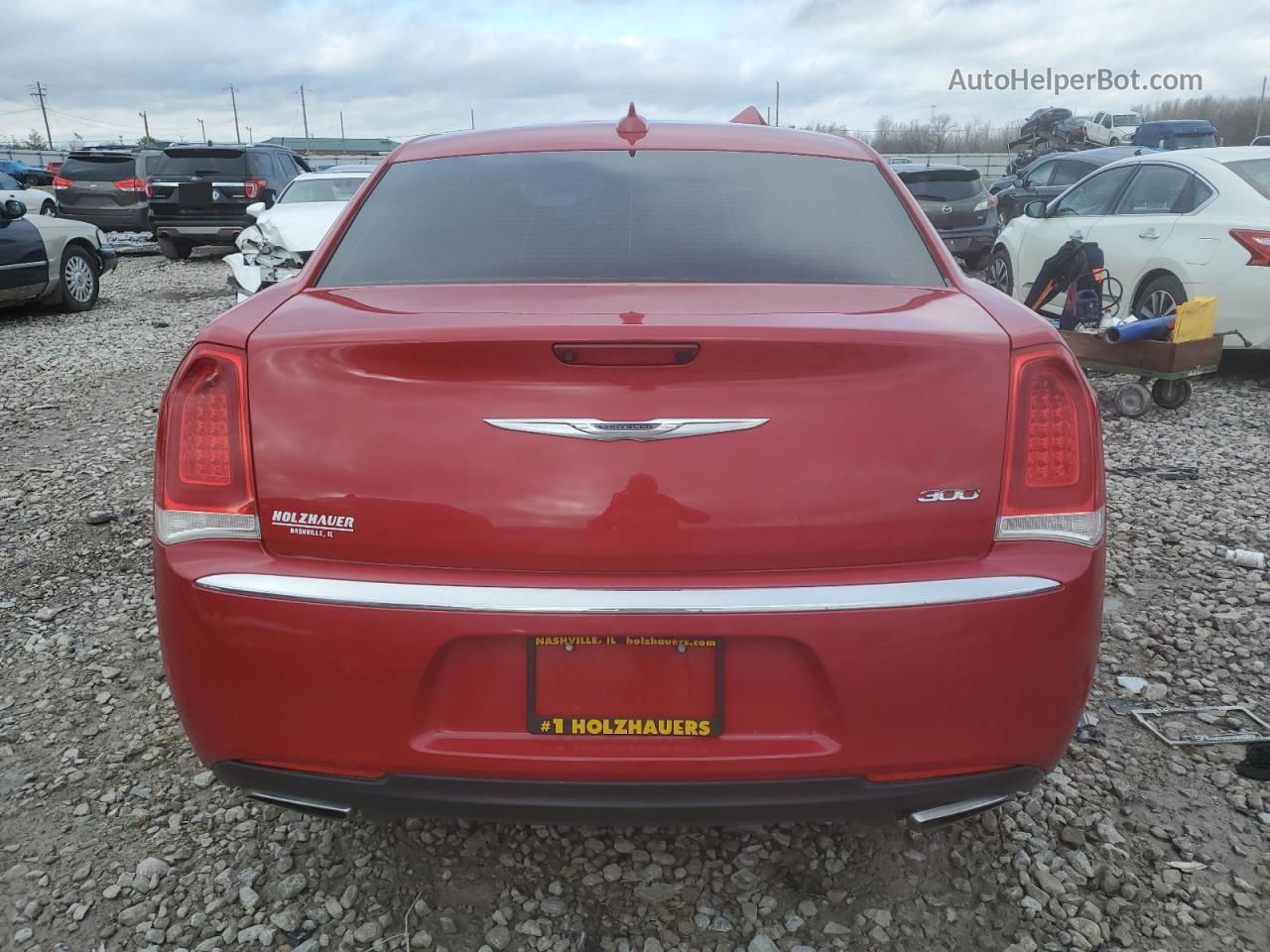 2017 Chrysler 300 Limited Red vin: 2C3CCAAG0HH619120