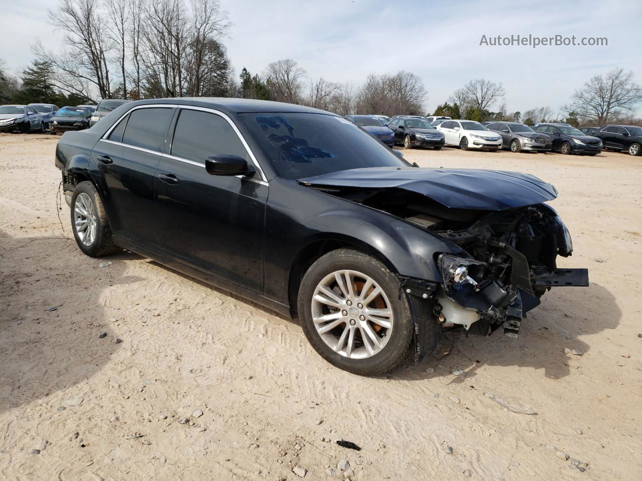 2019 Chrysler 300 Touring Black vin: 2C3CCAAG0KH548055