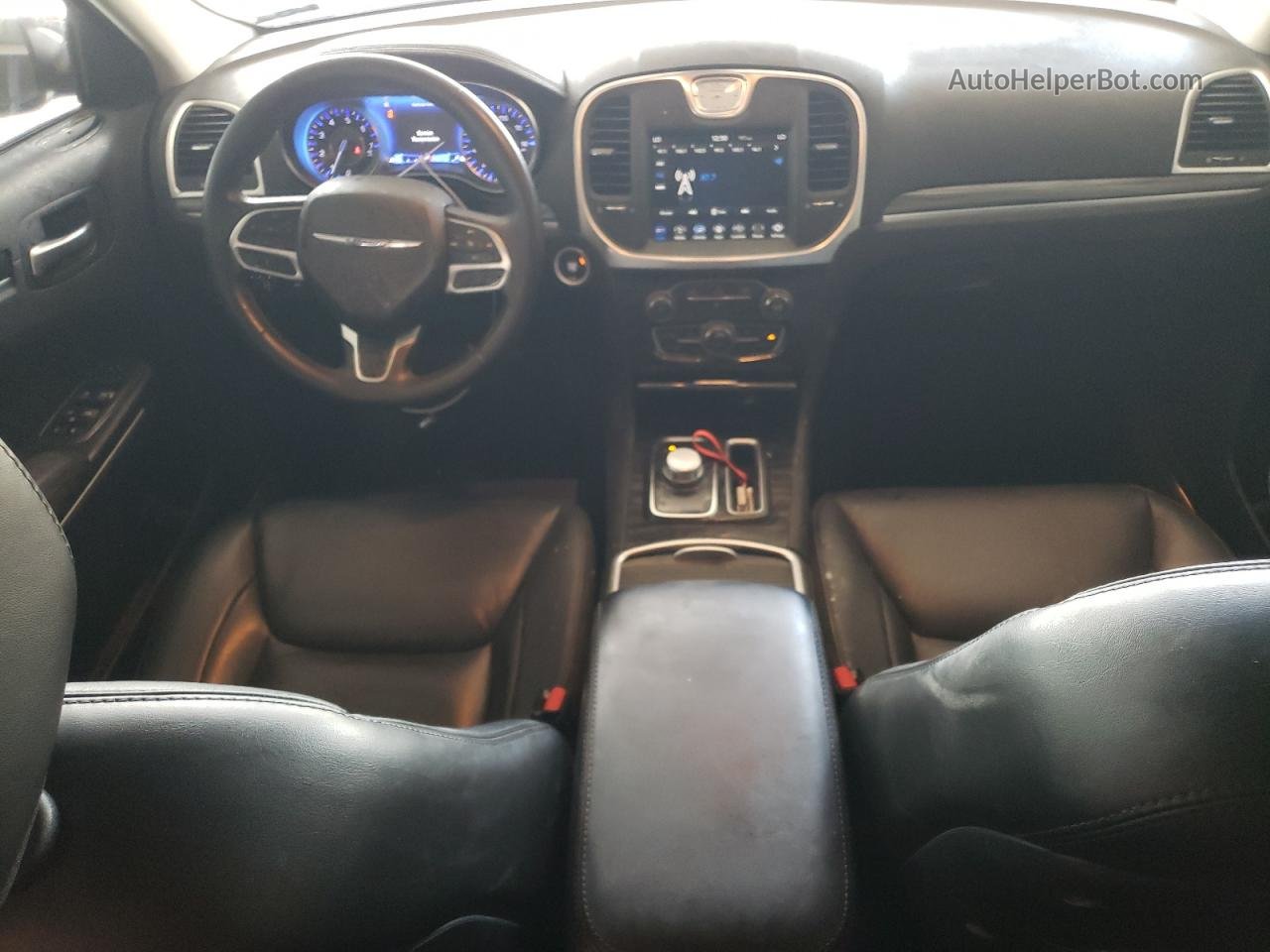 2019 Chrysler 300 Touring Black vin: 2C3CCAAG0KH693807