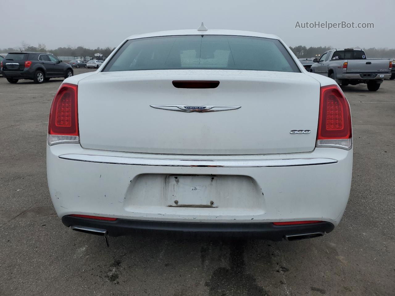 2016 Chrysler 300 Limited White vin: 2C3CCAAG2GH189377