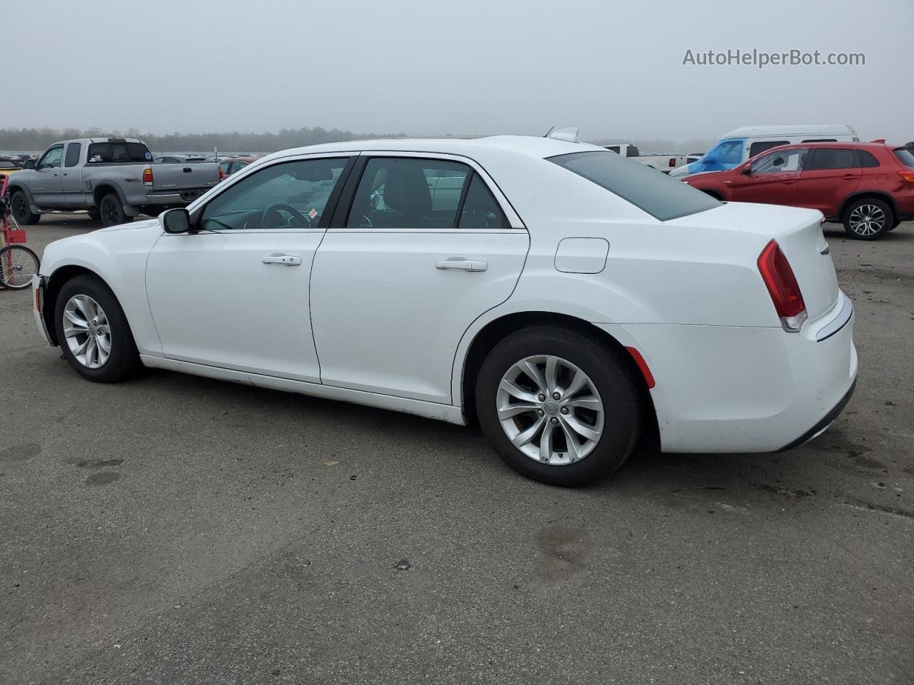 2016 Chrysler 300 Limited White vin: 2C3CCAAG2GH189377