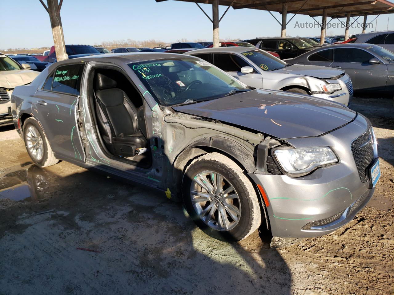 2017 Chrysler 300 Limited Silver vin: 2C3CCAAG2HH588100