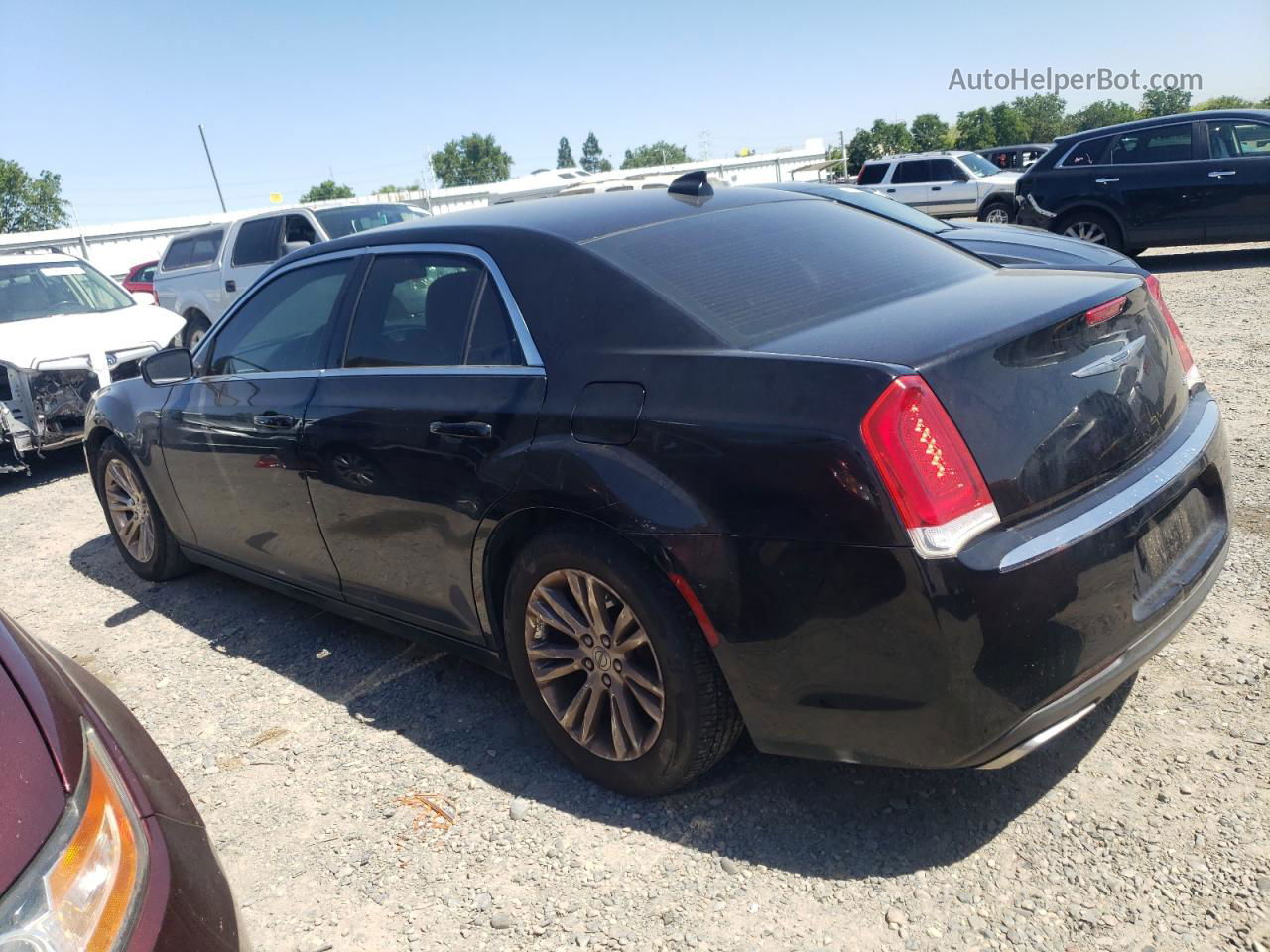 2019 Chrysler 300 Touring Black vin: 2C3CCAAG2KH603542