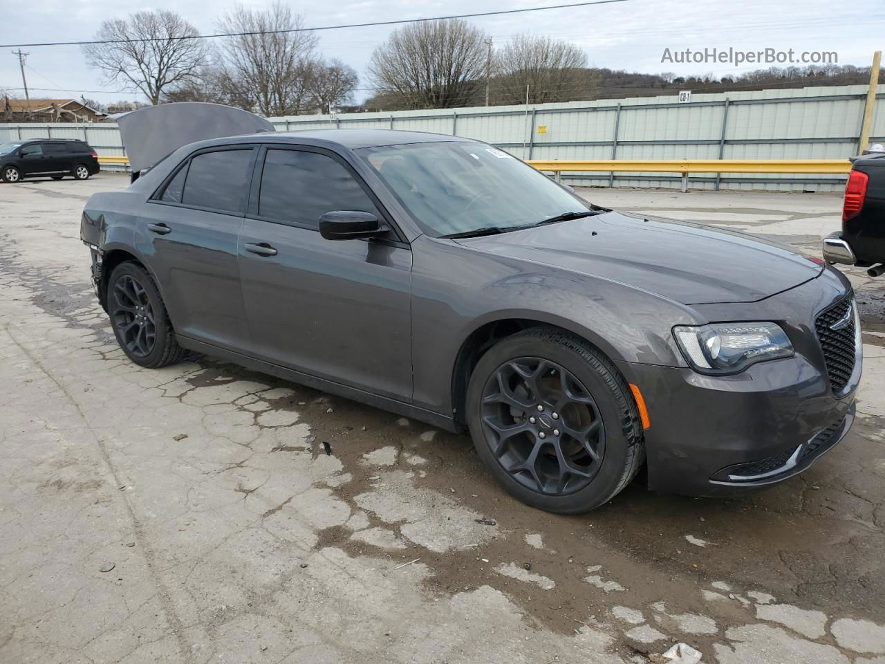 2019 Chrysler 300 Touring Серый vin: 2C3CCAAG2KH610426