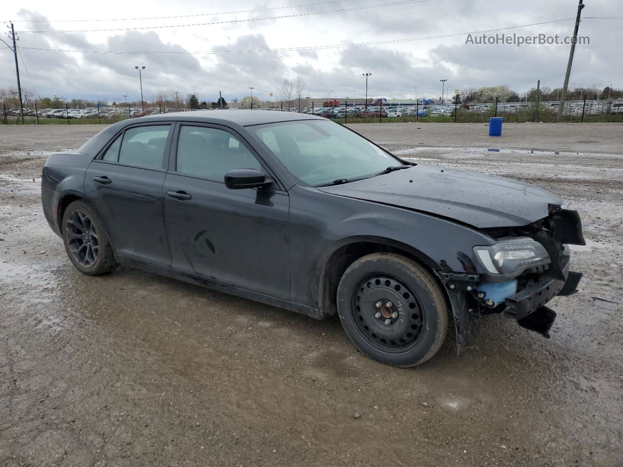 2019 Chrysler 300 Touring Black vin: 2C3CCAAG2KH760939