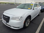 2017 Chrysler 300 Limited vin: 2C3CCAAG3HH585724