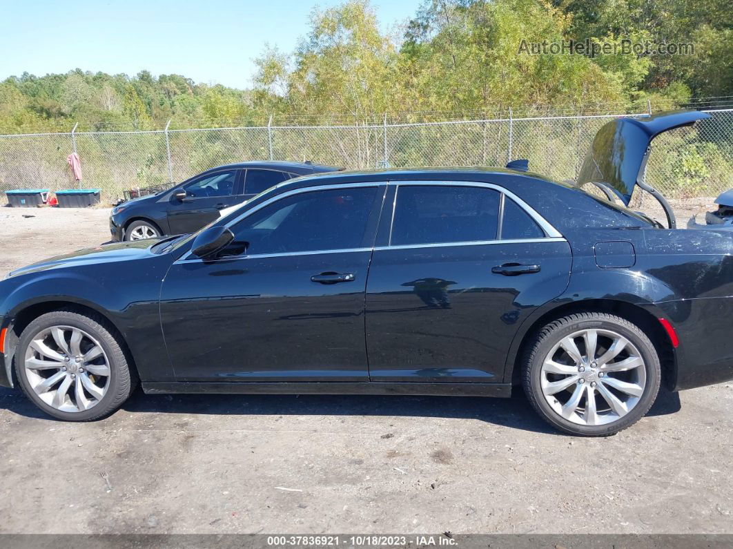 2019 Chrysler 300 Touring L Black vin: 2C3CCAAG3KH542475