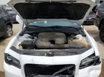 2019 Chrysler 300 Touring White vin: 2C3CCAAG3KH570390