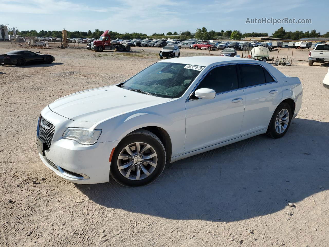 2016 Chrysler 300 Limited Белый vin: 2C3CCAAG4GH135787