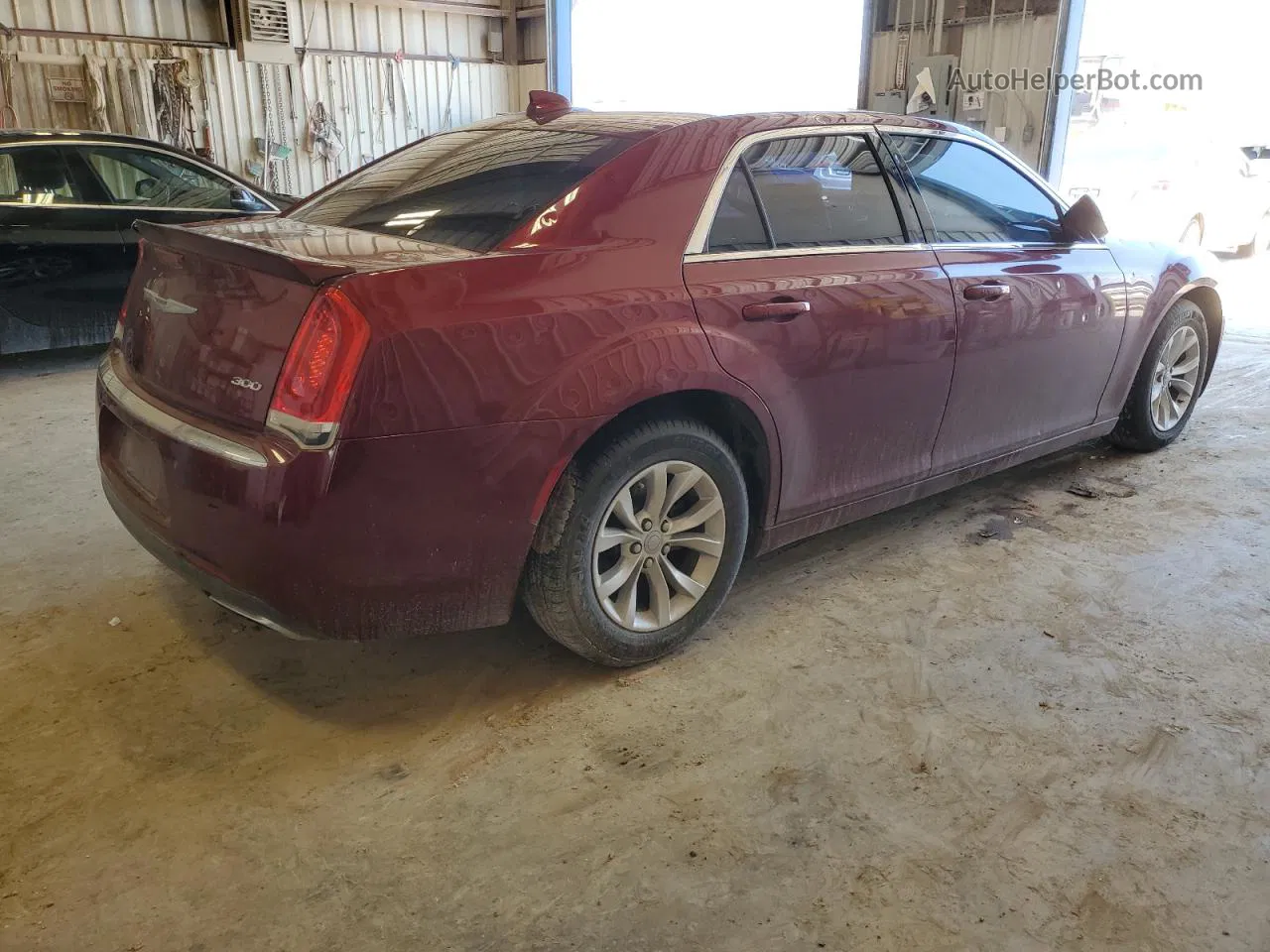 2016 Chrysler 300 Limited Red vin: 2C3CCAAG4GH161449