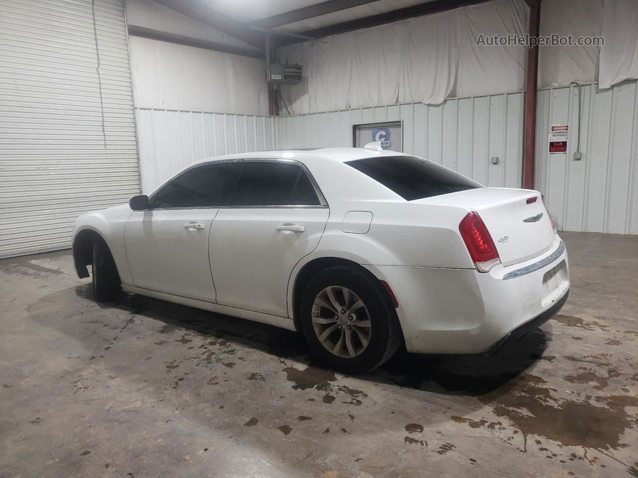 2016 Chrysler 300 Limited White vin: 2C3CCAAG4GH243293