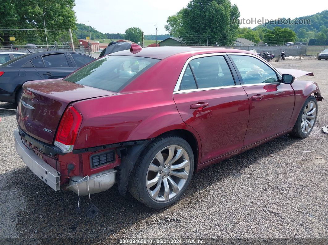 2017 Chrysler 300 Limited Red vin: 2C3CCAAG4HH668109