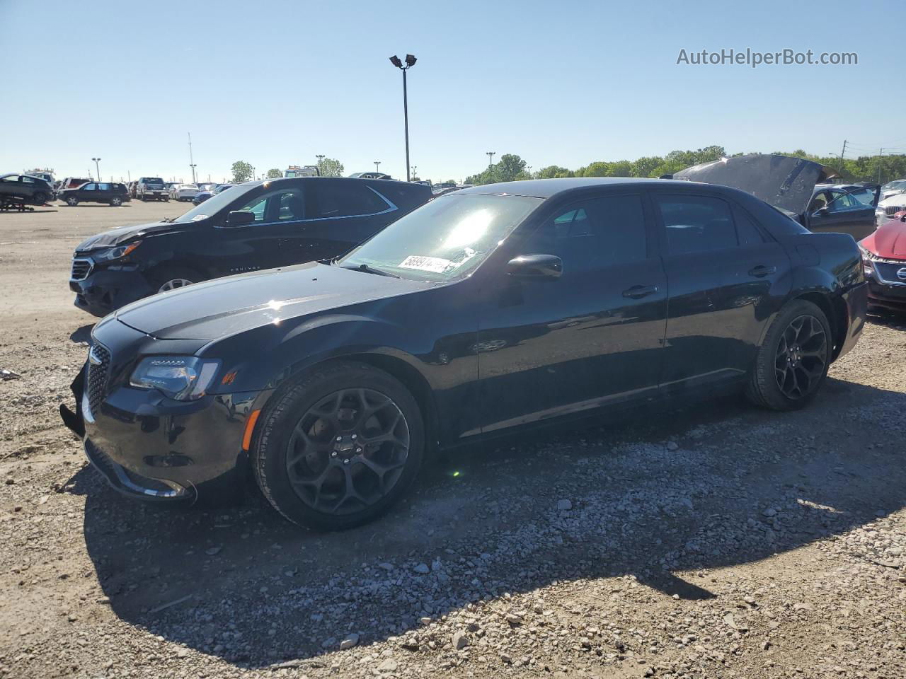 2019 Chrysler 300 Touring Black vin: 2C3CCAAG4KH614283