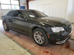 2019 Chrysler 300 Touring Black vin: 2C3CCAAG4KH675990