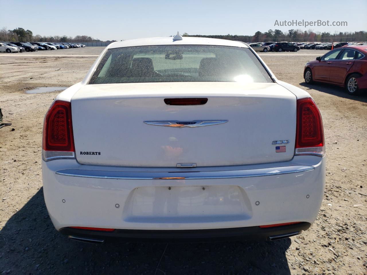 2016 Chrysler 300 Limited Белый vin: 2C3CCAAG6GH295718