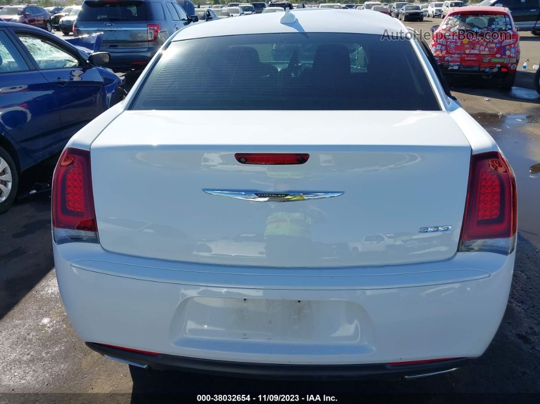 2019 Chrysler 300 Touring White vin: 2C3CCAAG6KH569668