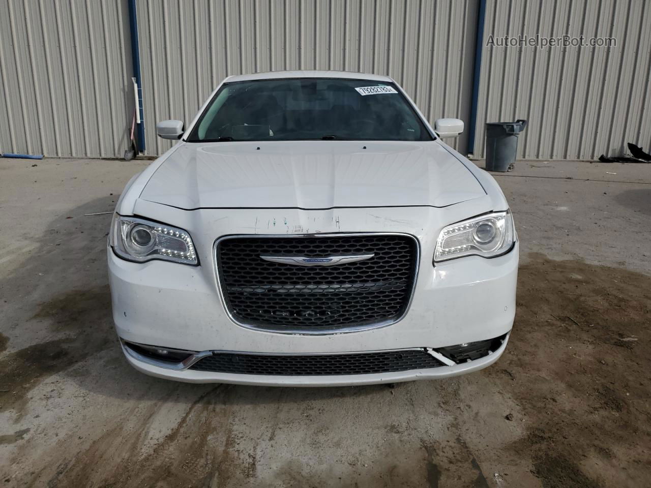 2017 Chrysler 300 Limited White vin: 2C3CCAAG7HH506121