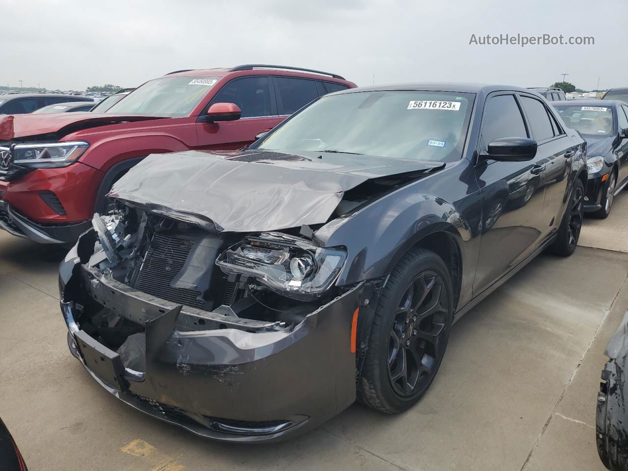 2019 Chrysler 300 Touring Gray vin: 2C3CCAAG7KH758152