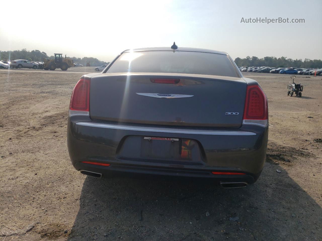 2019 Chrysler 300 Touring Gray vin: 2C3CCAAG7KH760886