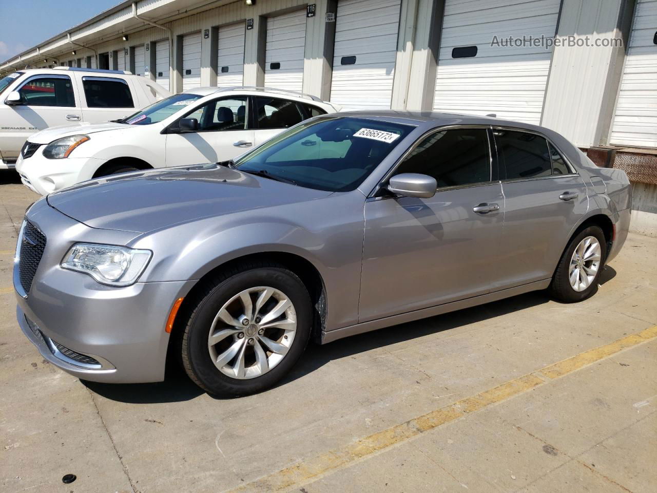 2016 Chrysler 300 Limited Silver vin: 2C3CCAAG8GH229803