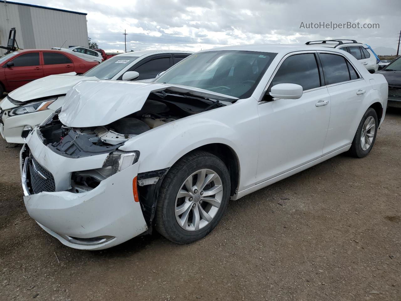 2016 Chrysler 300 Limited White vin: 2C3CCAAG8GH252367