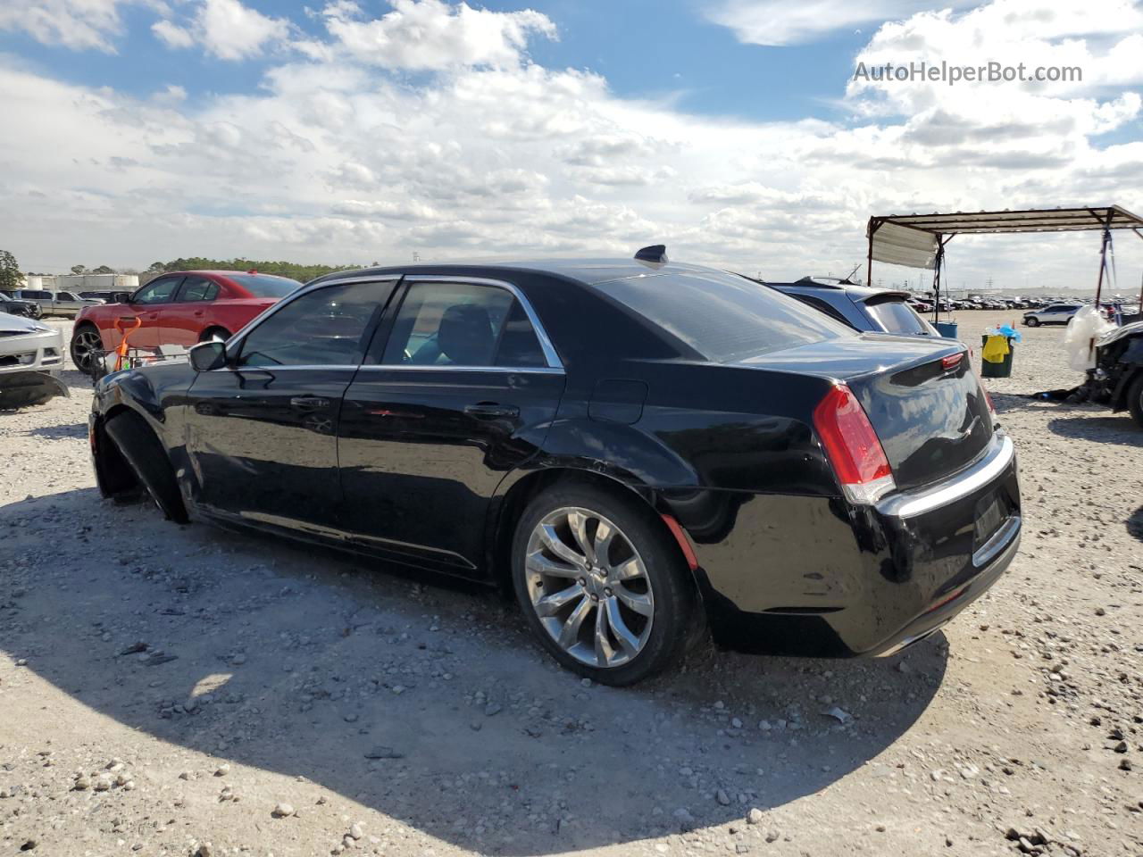 2019 Chrysler 300 Touring Black vin: 2C3CCAAG8KH602332