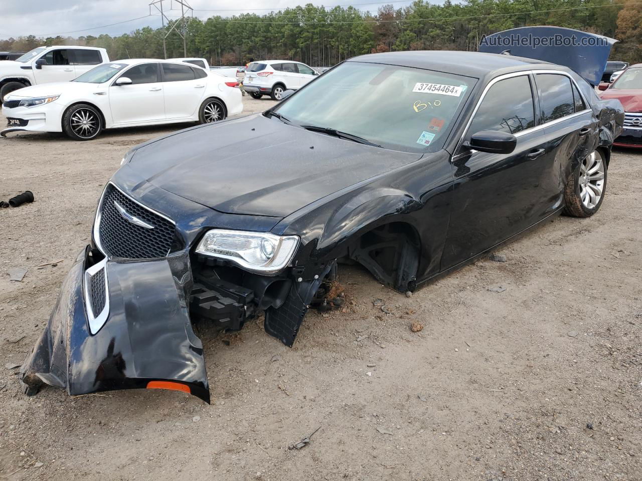 2019 Chrysler 300 Touring Black vin: 2C3CCAAG8KH755809