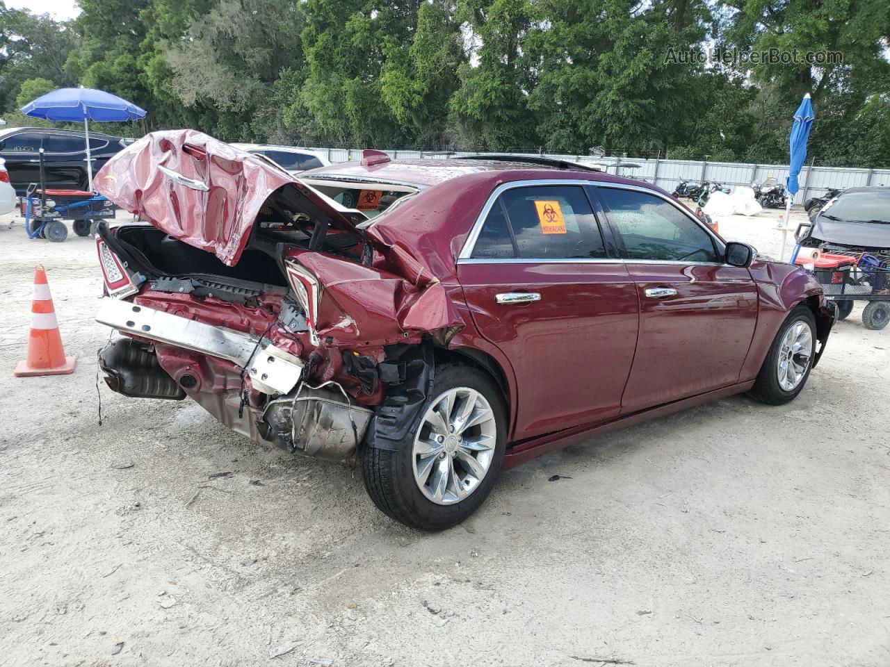 2016 Chrysler 300 Limited Burgundy vin: 2C3CCAAG9GH142010