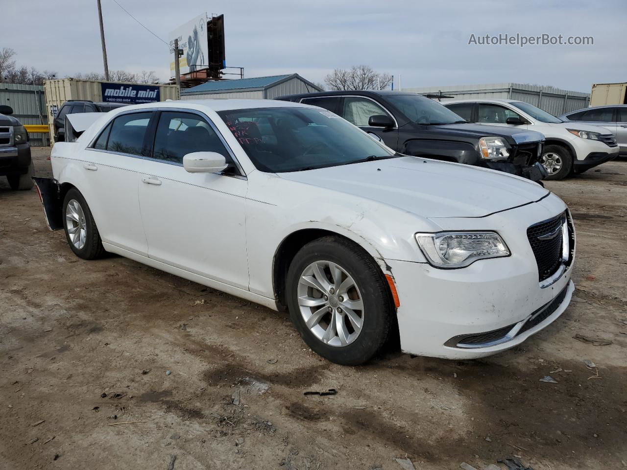 2016 Chrysler 300 Limited White vin: 2C3CCAAG9GH235593