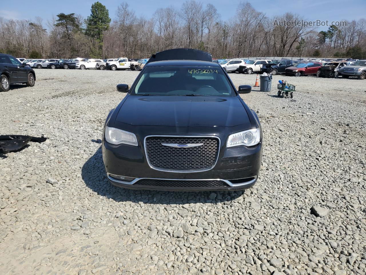 2019 Chrysler 300 Touring Black vin: 2C3CCAAG9KH610374