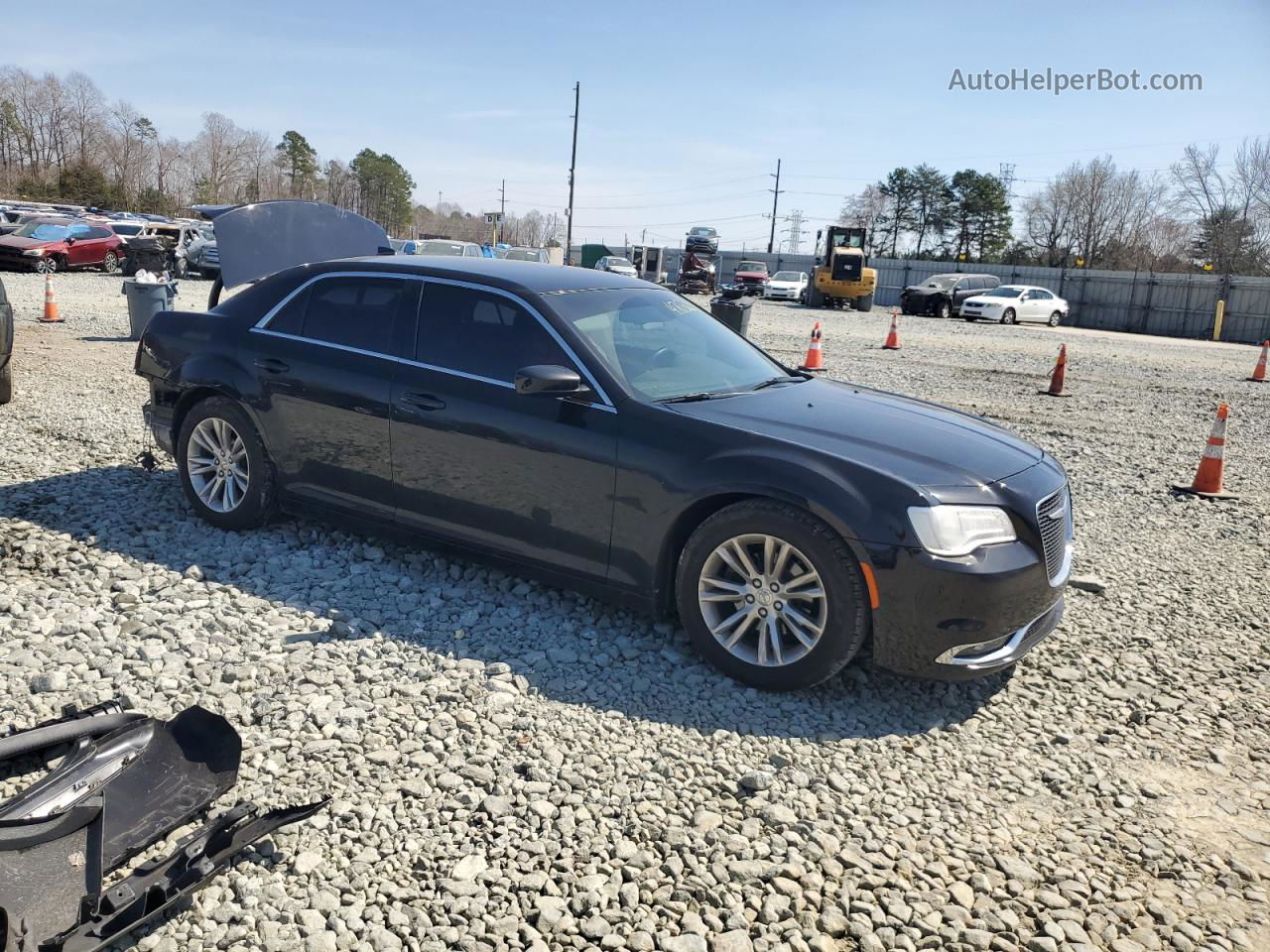 2019 Chrysler 300 Touring Black vin: 2C3CCAAG9KH610374