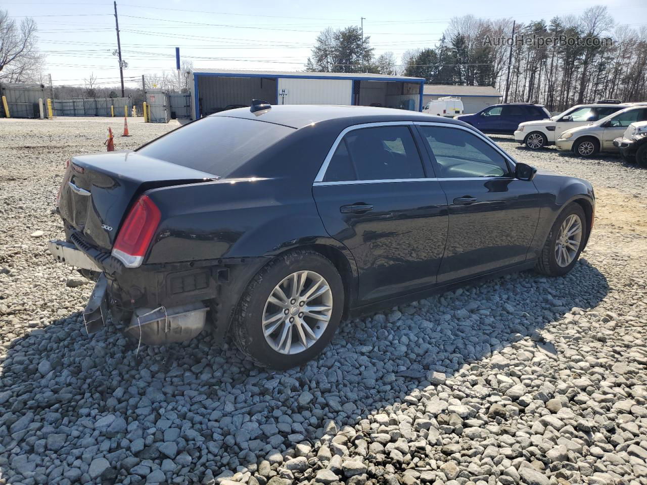 2019 Chrysler 300 Touring Black vin: 2C3CCAAG9KH610374