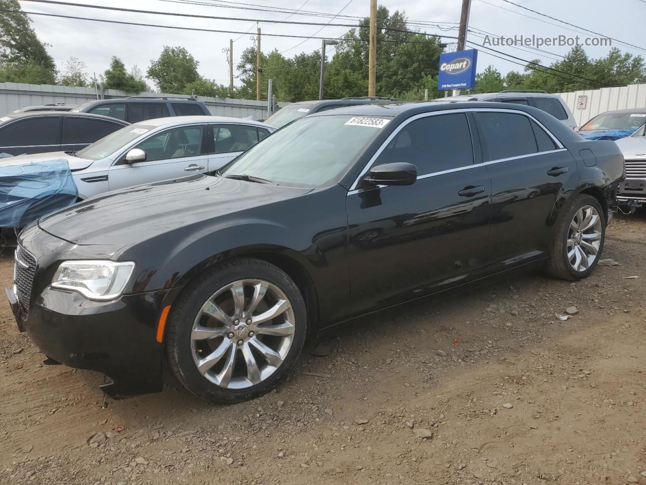 2019 Chrysler 300 Touring Black vin: 2C3CCAAG9KH728828