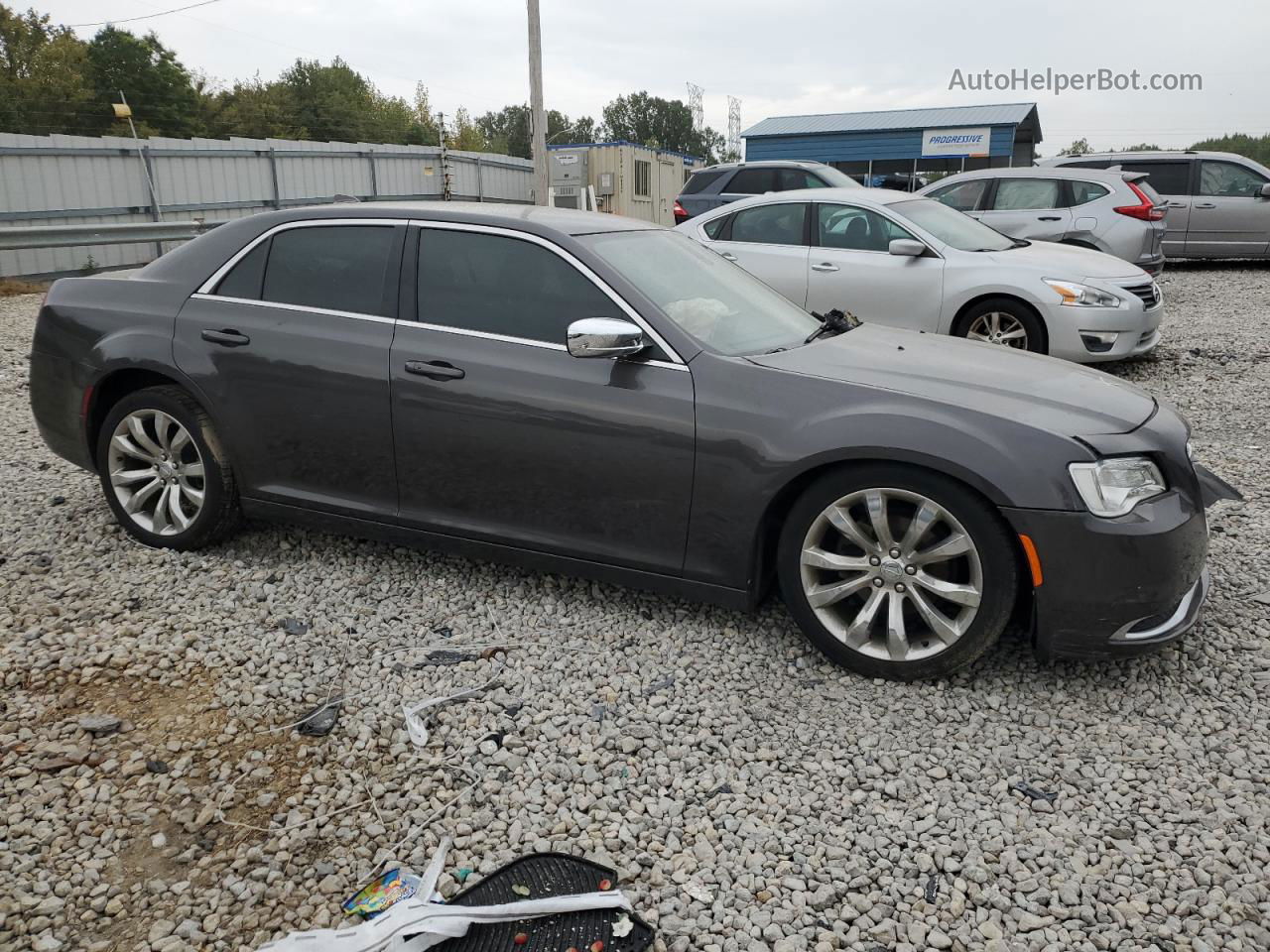 2019 Chrysler 300 Touring Серый vin: 2C3CCAAGXKH613655