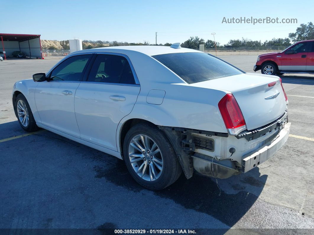 2019 Chrysler 300 Touring L White vin: 2C3CCAAGXKH693796