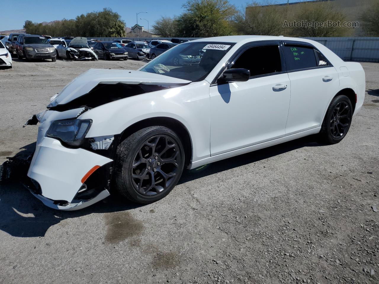 2019 Chrysler 300 Touring White vin: 2C3CCAAGXKH740695