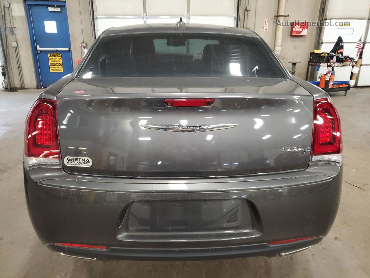 2019 Chrysler 300 S Gray vin: 2C3CCABG0KH697869