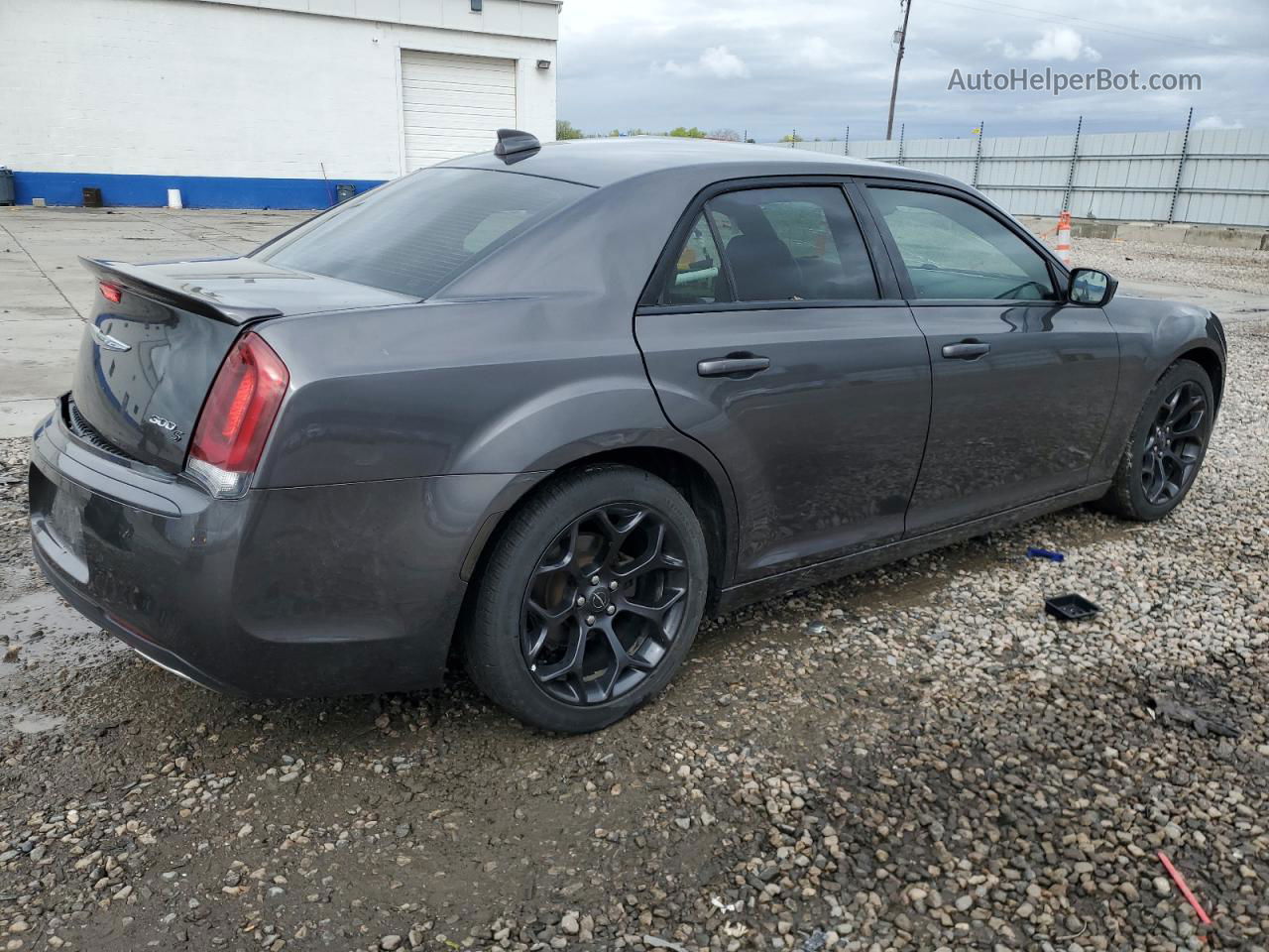 2019 Chrysler 300 S Серый vin: 2C3CCABG1KH533675