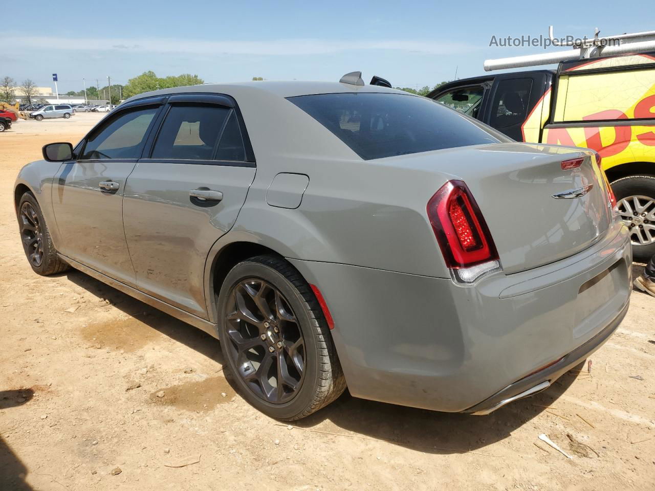 2019 Chrysler 300 S Gray vin: 2C3CCABG1KH625921