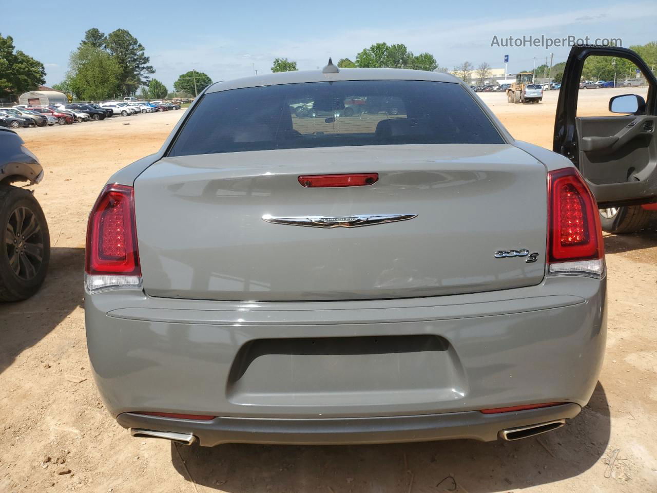 2019 Chrysler 300 S Gray vin: 2C3CCABG1KH625921