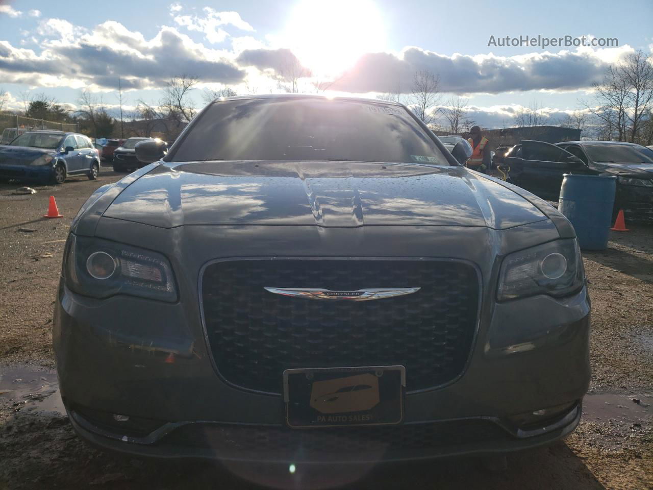 2019 Chrysler 300 S Gray vin: 2C3CCABG1KH640483