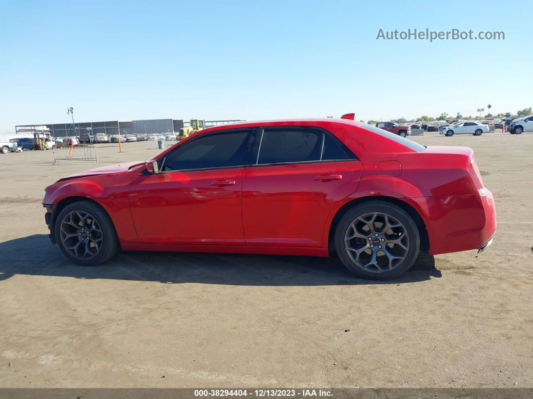 2016 Chrysler 300 300s Red vin: 2C3CCABG2GH212641