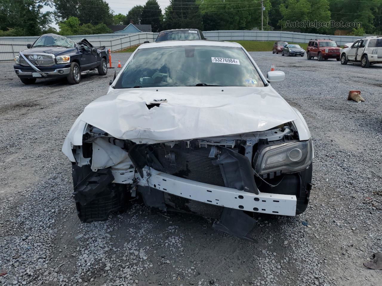 2017 Chrysler 300 S White vin: 2C3CCABG2HH669015