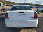 2017 Chrysler 300 S White vin: 2C3CCABG4HH646514